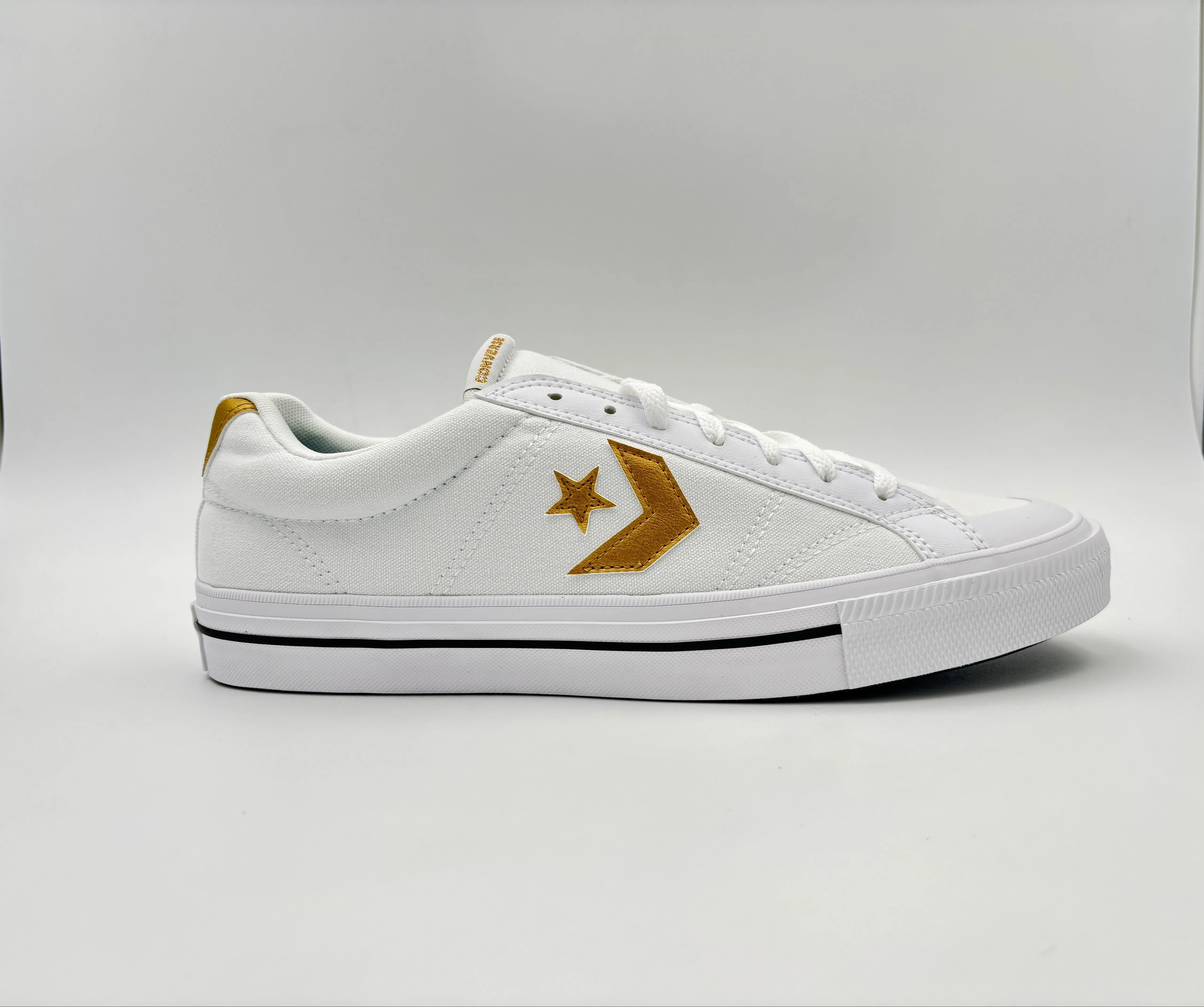 CONVERSE MEN'S SPORT CASUAL WHITE/GOLD SPORT SHOES