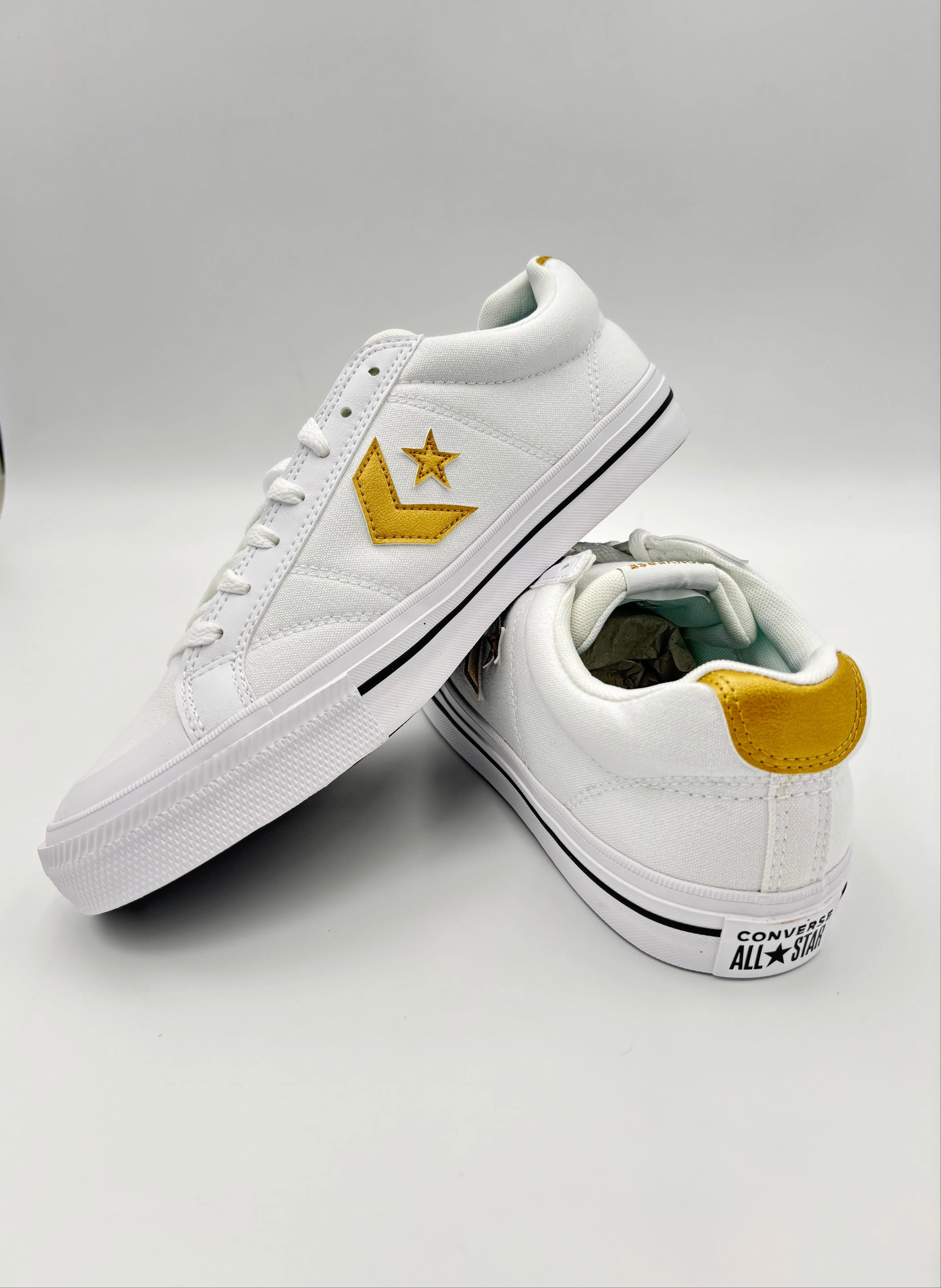 CONVERSE MEN'S SPORT CASUAL WHITE/GOLD SPORT SHOES