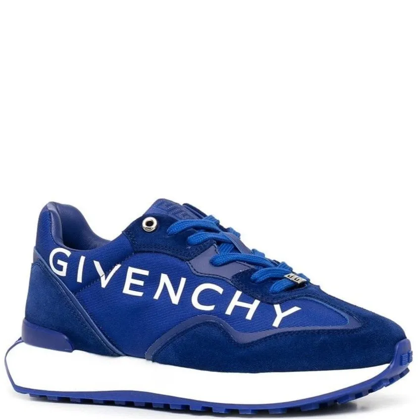 Givenchy Givrunner Sneakers