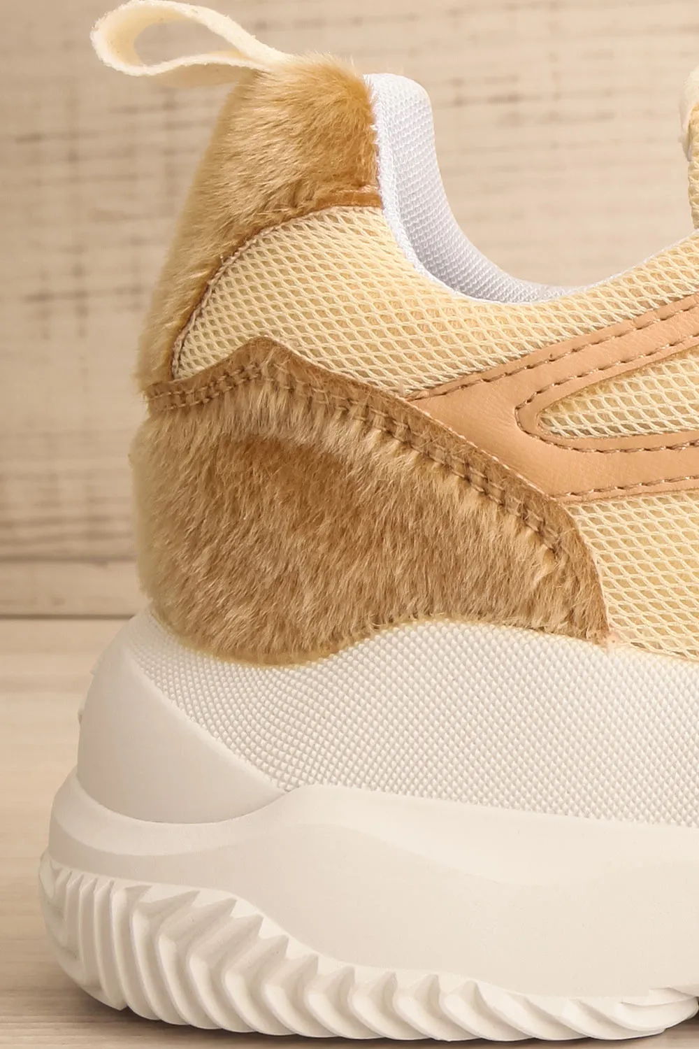 Hevye | Beige Lace-Up Sneakers w/ Faux-Fur Detail