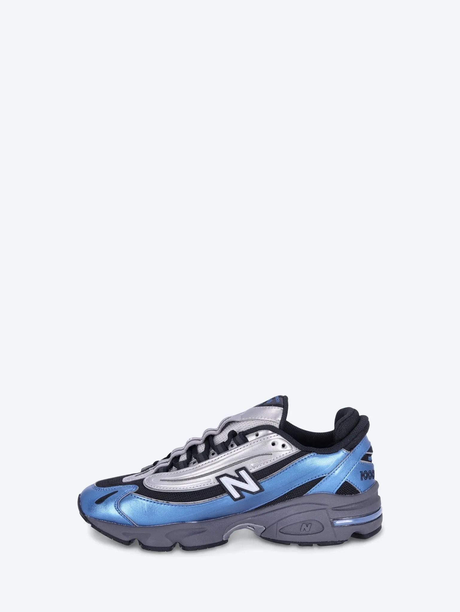 M1000env sneakers