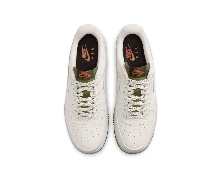 Nike Air Force 1 '07 LV8