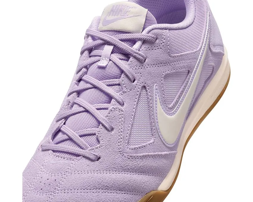 Nike Gato "Hydrangeas"