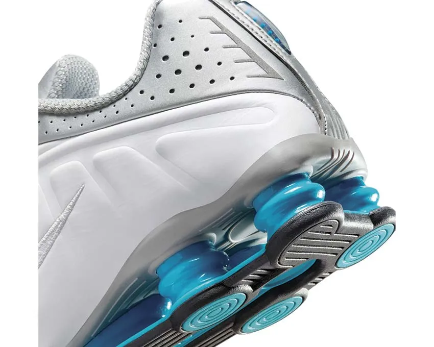 Nike Shox R4 "Blue Lagoon"