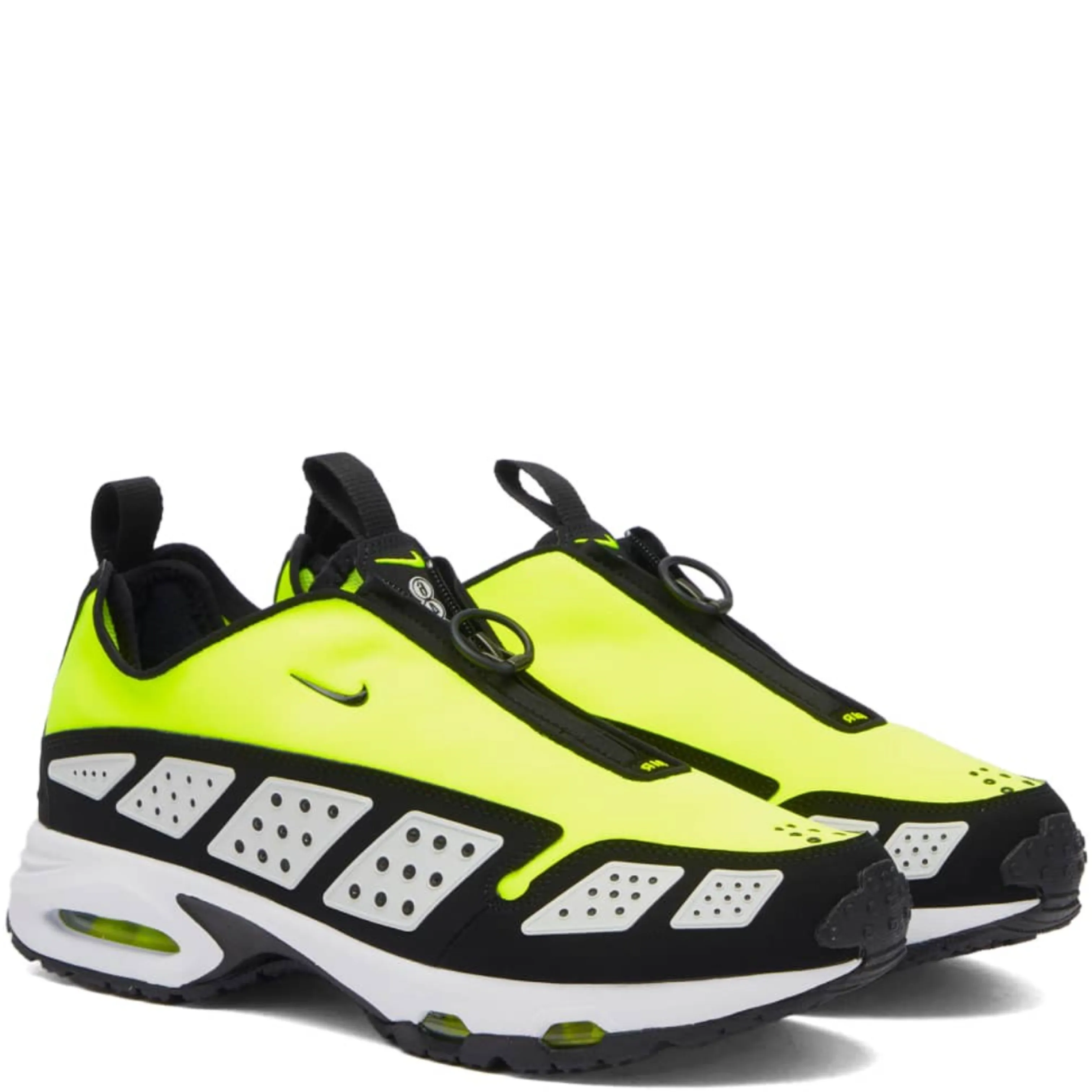 Nike SNDR