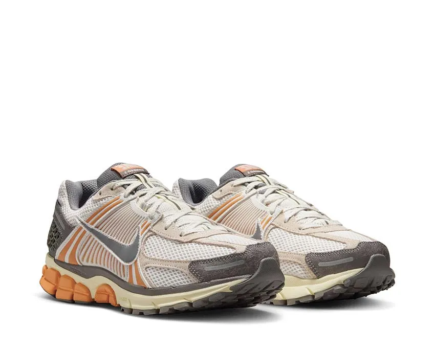 Nike Zoom Vomero 5 "Copper Moon"