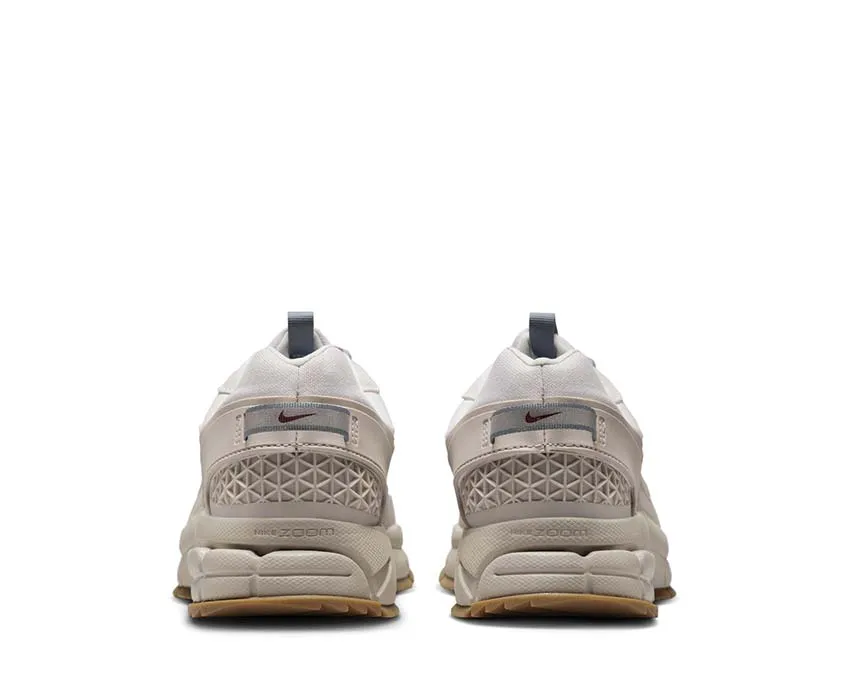 Nike Zoom Vomero Roam "Gum Dark Brown"