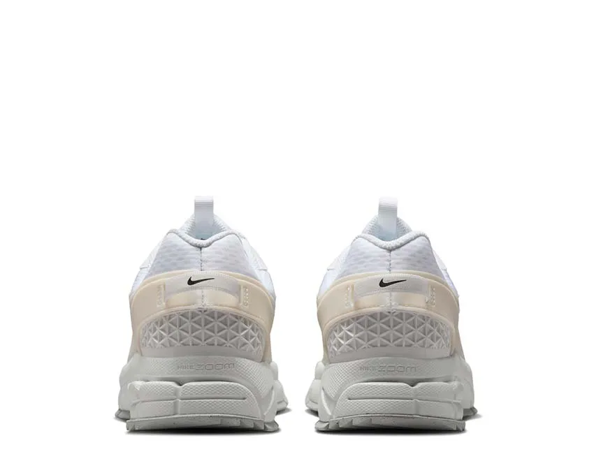 Nike Zoom Vomero Roam "Phantom"