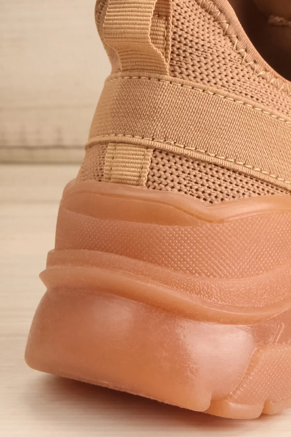 Nikey Beige | Lace-Up Sneakers
