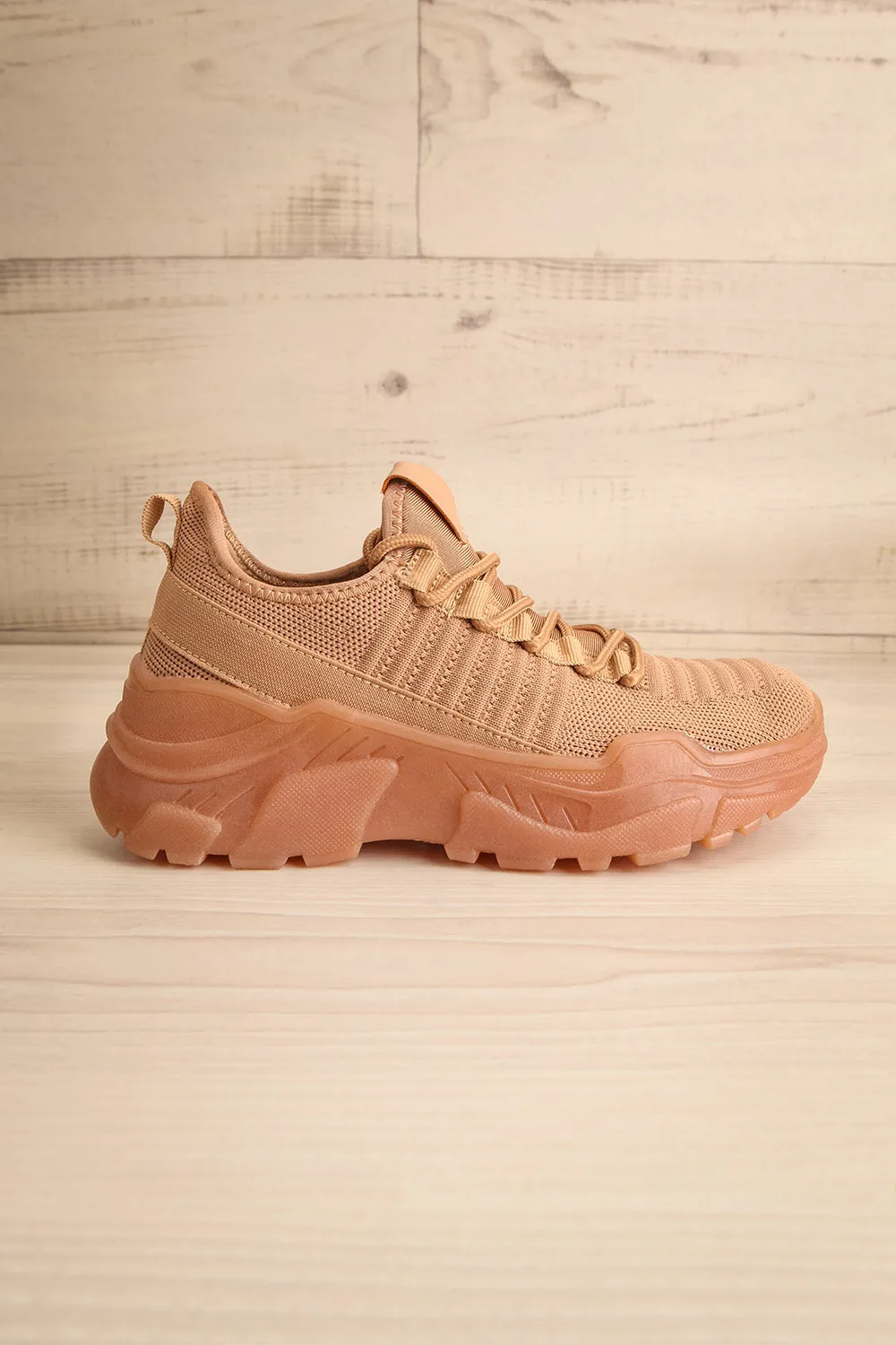 Nikey Beige | Lace-Up Sneakers