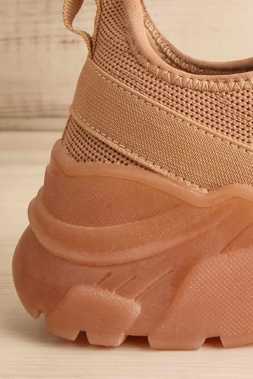 Nikey Beige | Lace-Up Sneakers