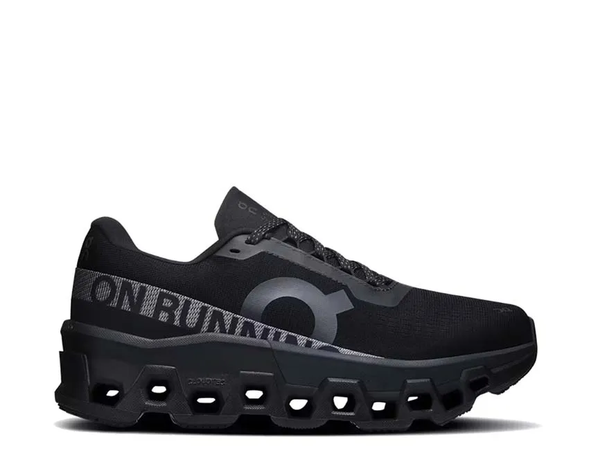 On Cloudmonster 2 "Black"