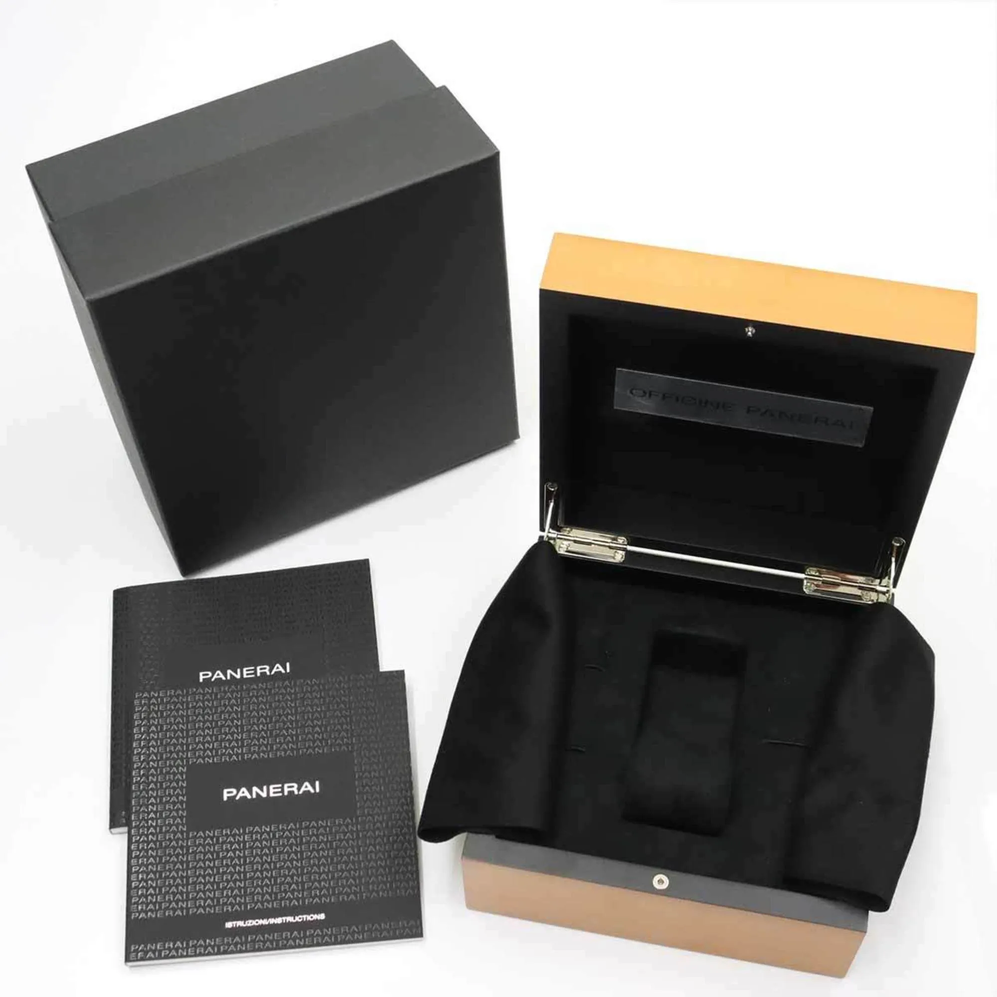 Panerai Ceramic Titanium Wristwatch (Pre-Owned)