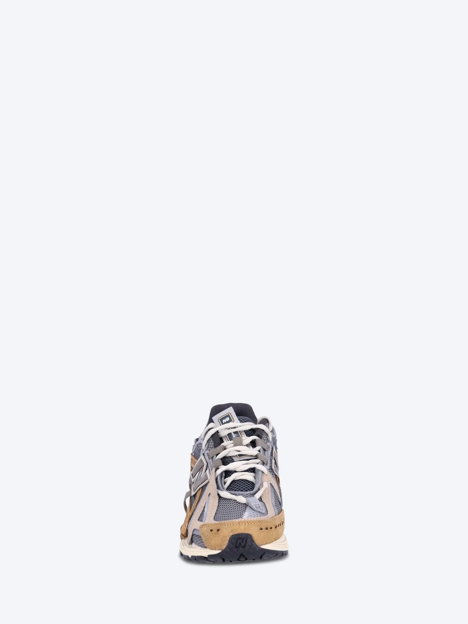 U1906aa sneakers