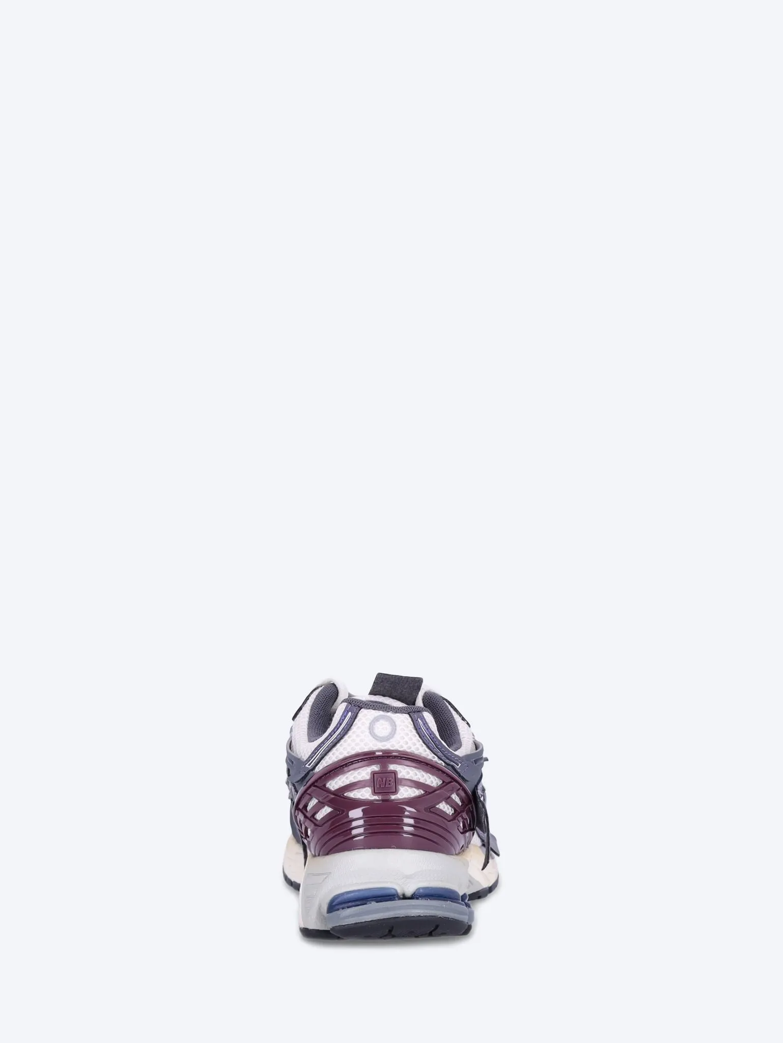 U1906anb sneakers