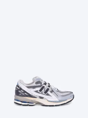 U1906na sneakers