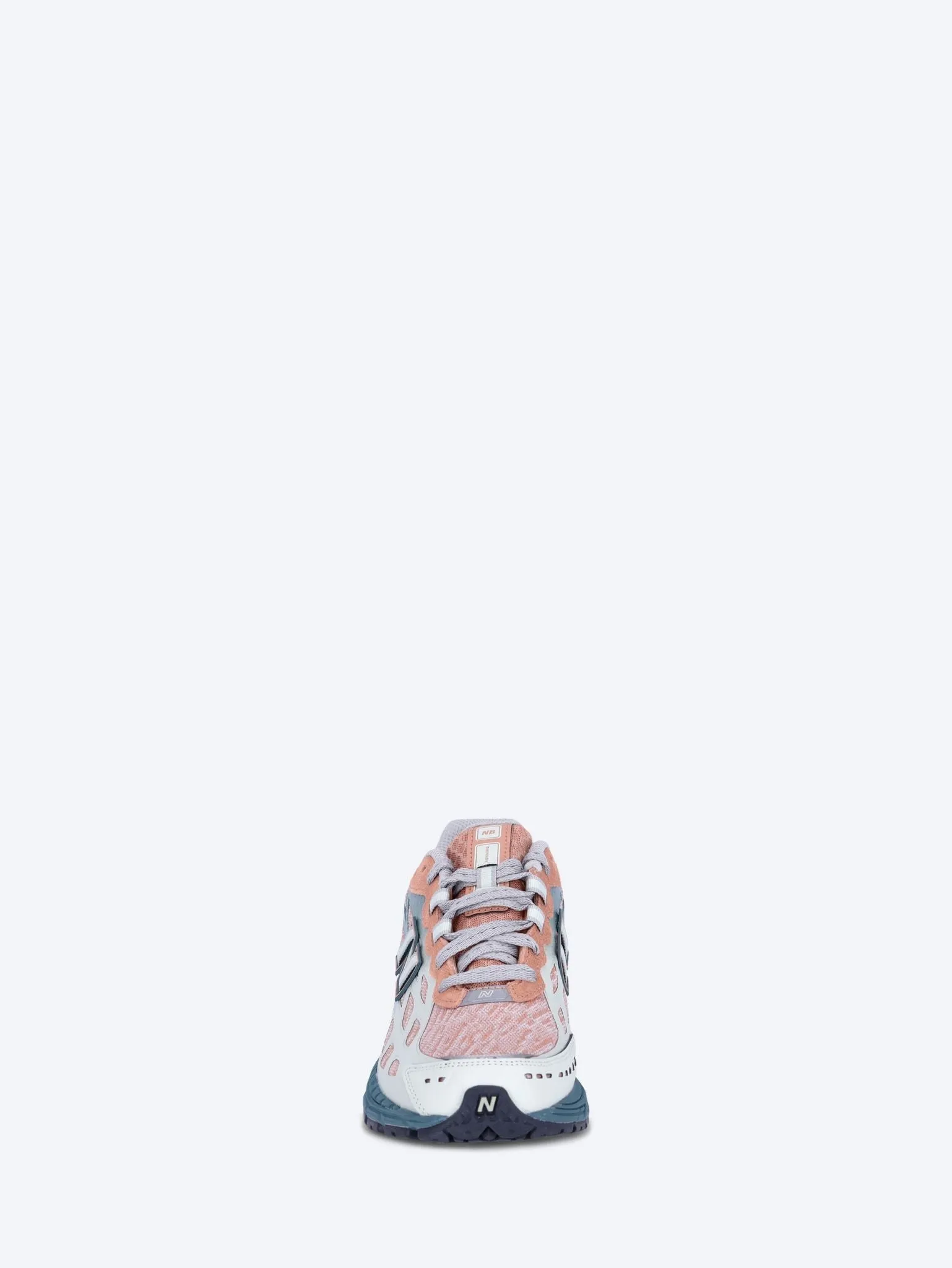 U1906wfb sneakers