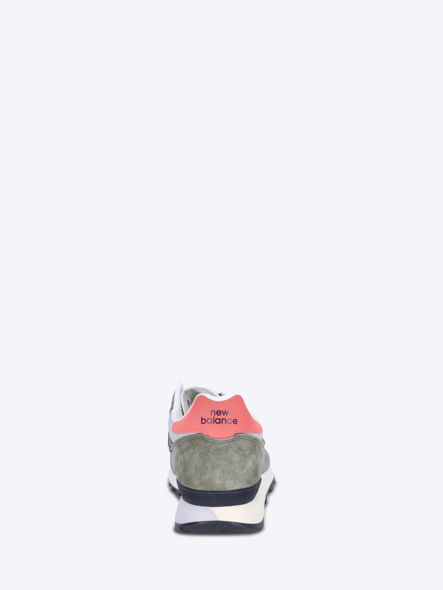U475ba sneakers
