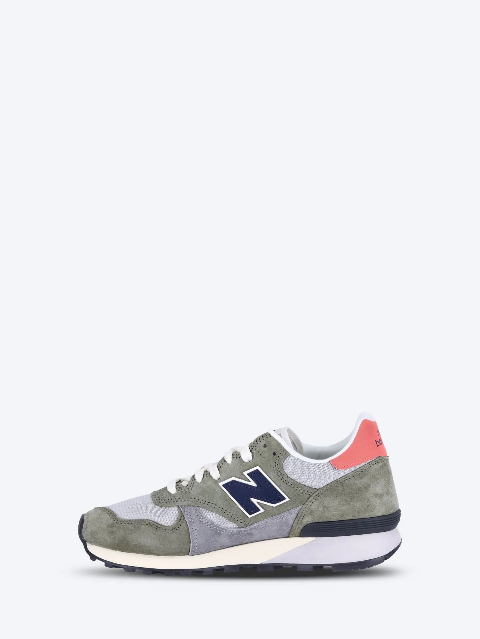 U475ba sneakers