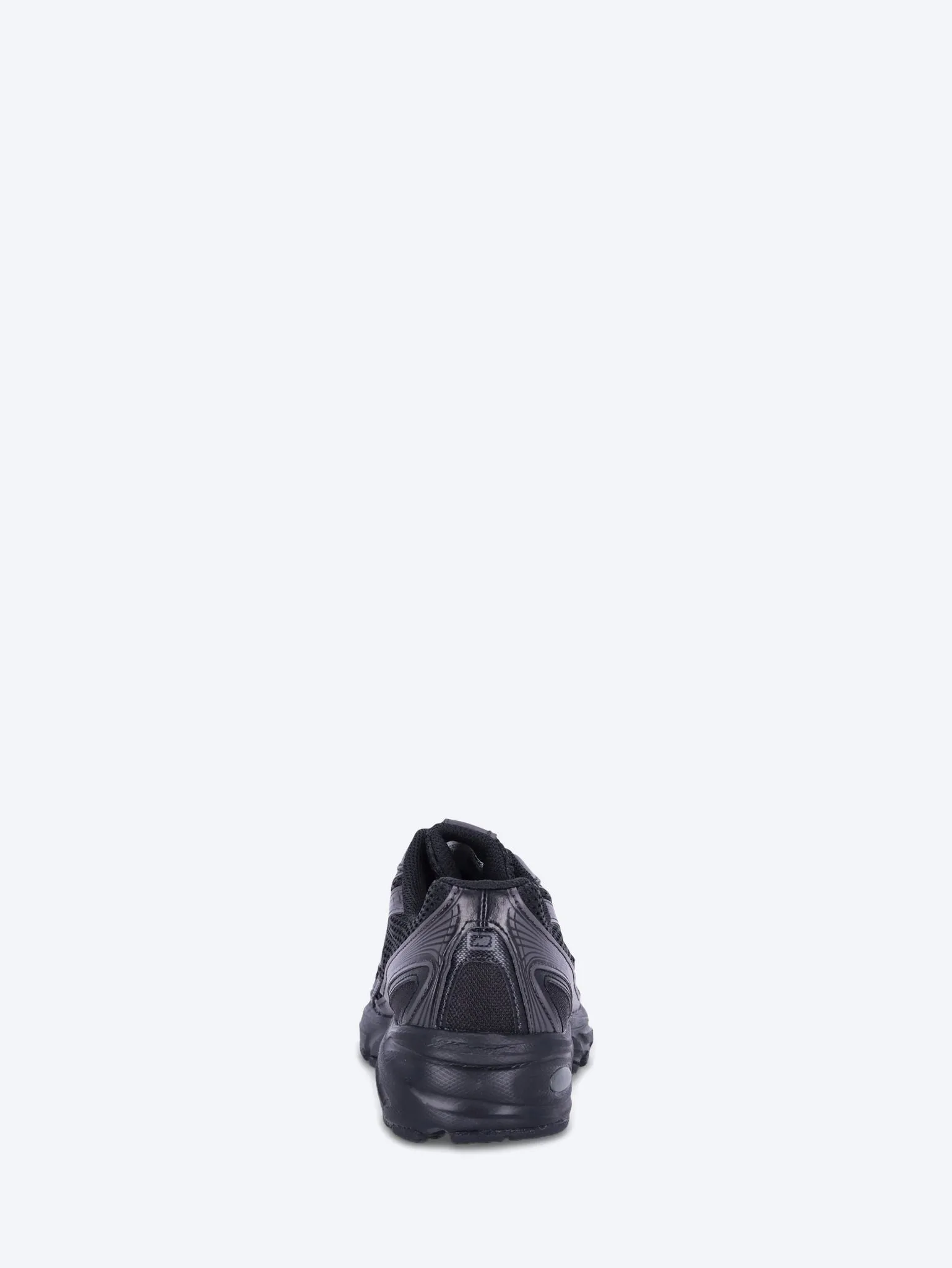 U740bo2 sneakers