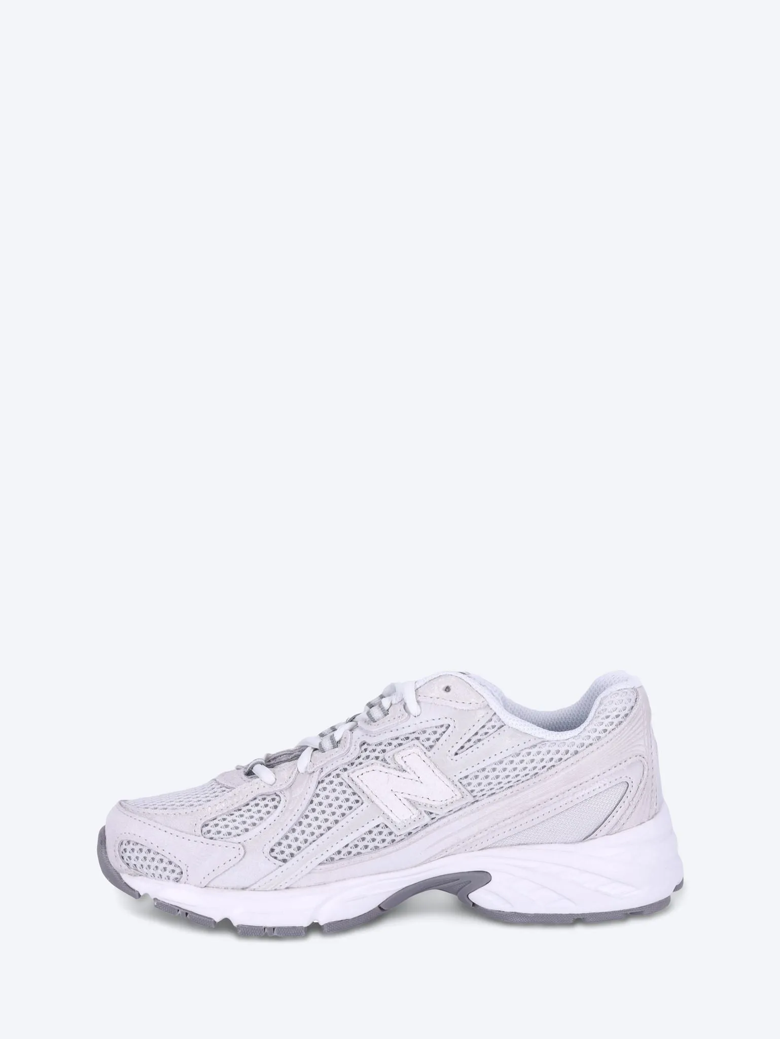 U740gs2 sneakers