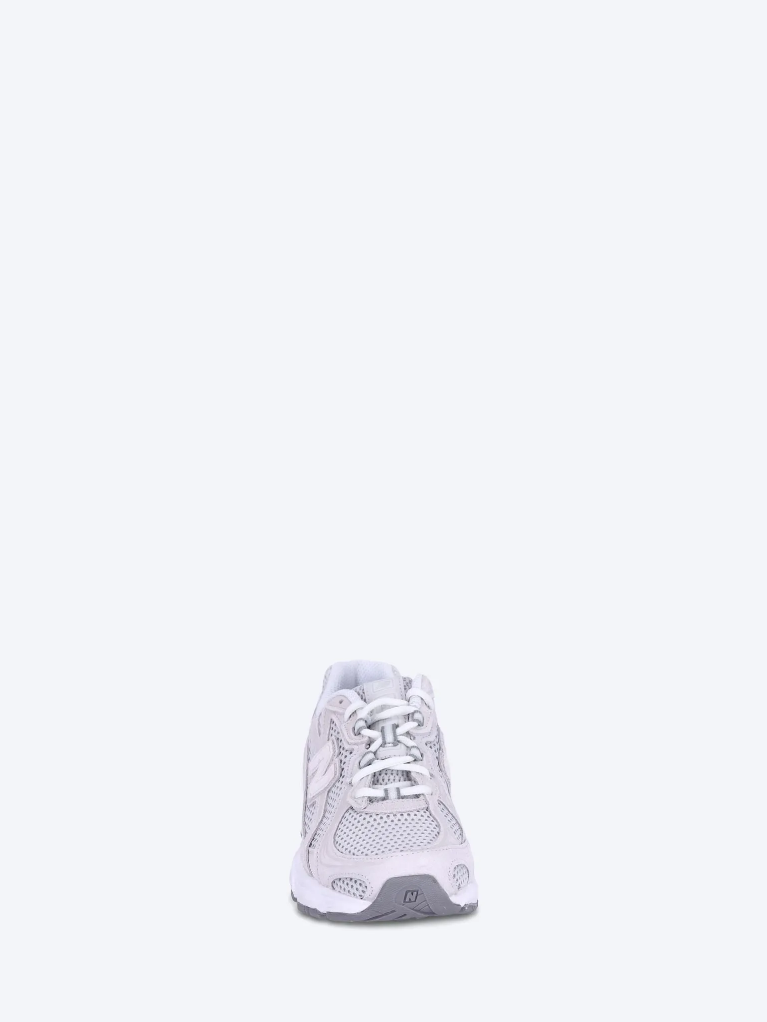 U740gs2 sneakers