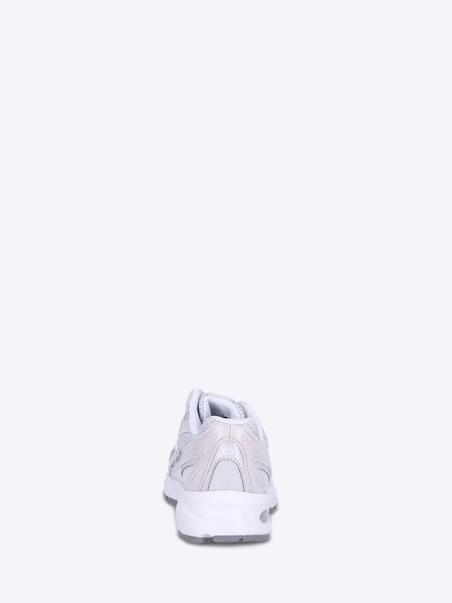 U740gs2 sneakers