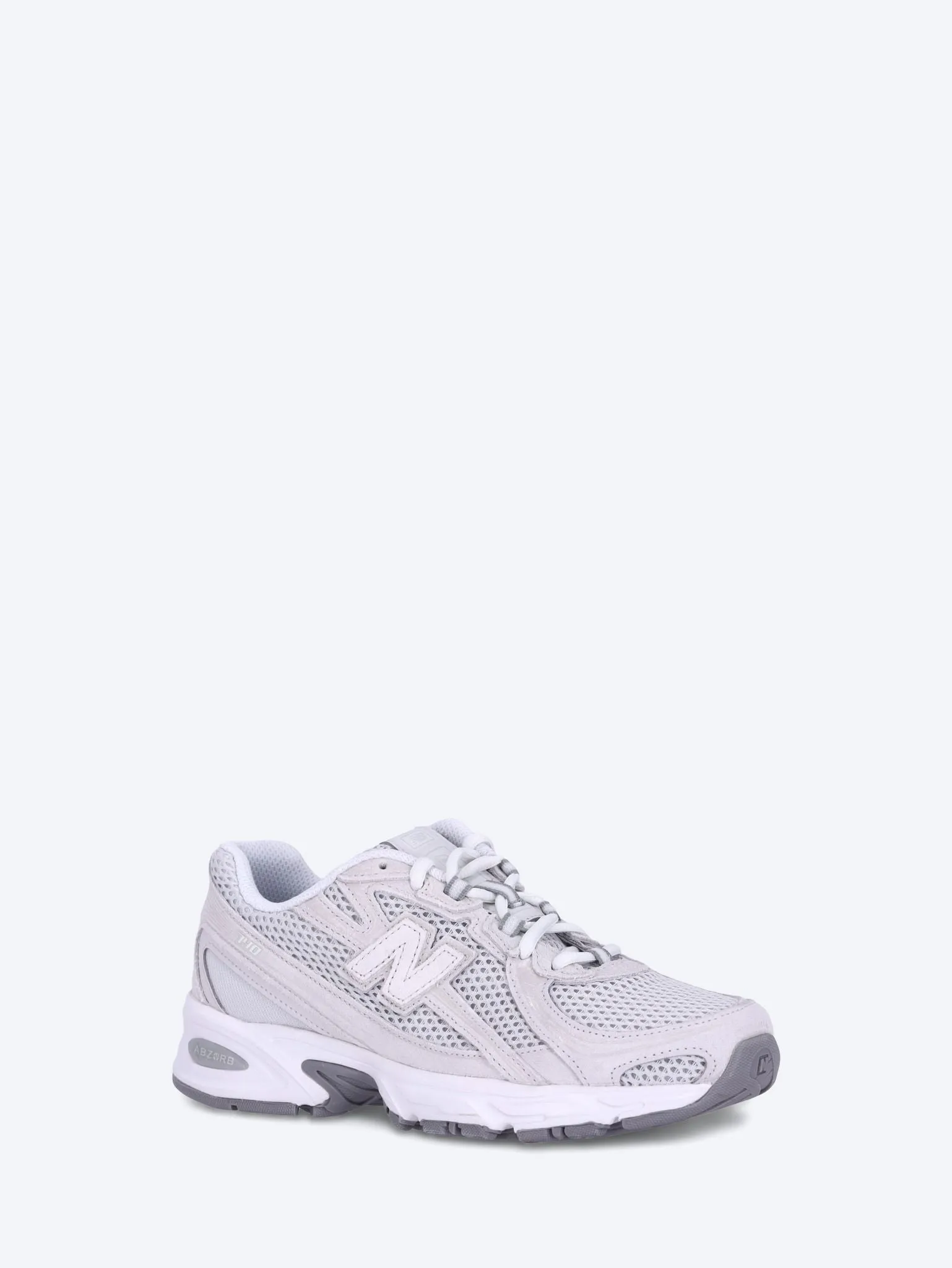 U740gs2 sneakers