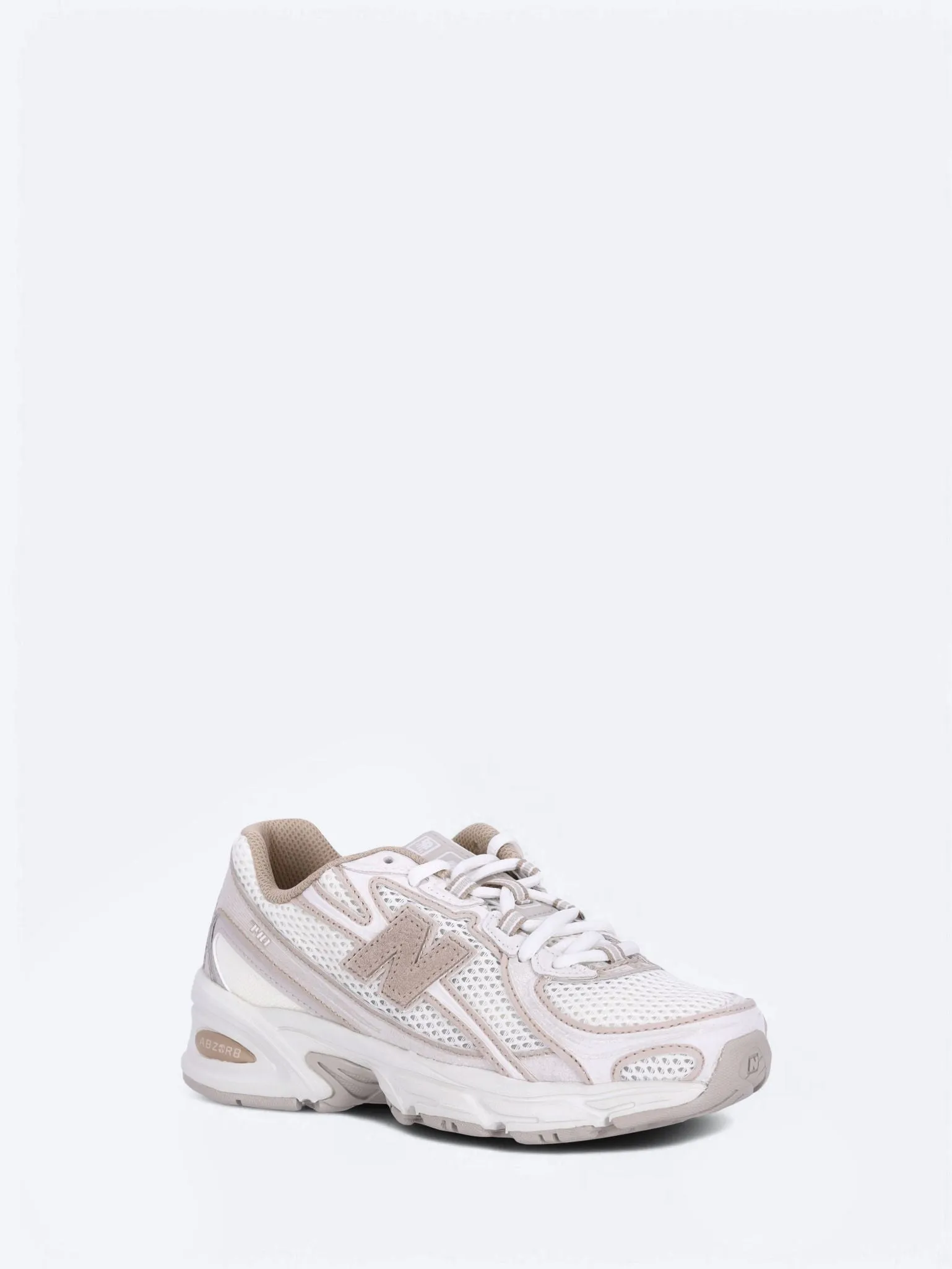 U740in2 sneakers