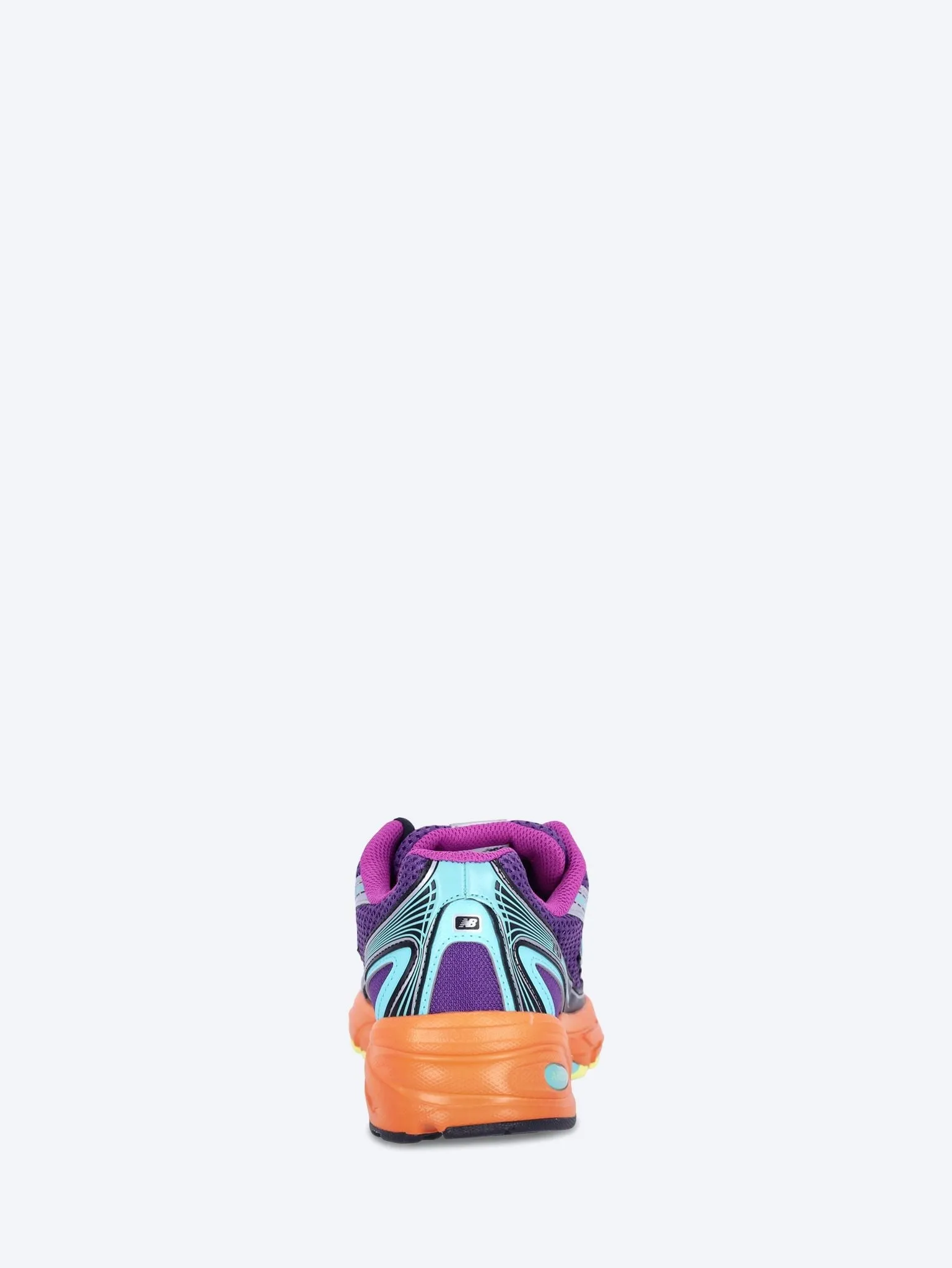 U740mc2 sneakers