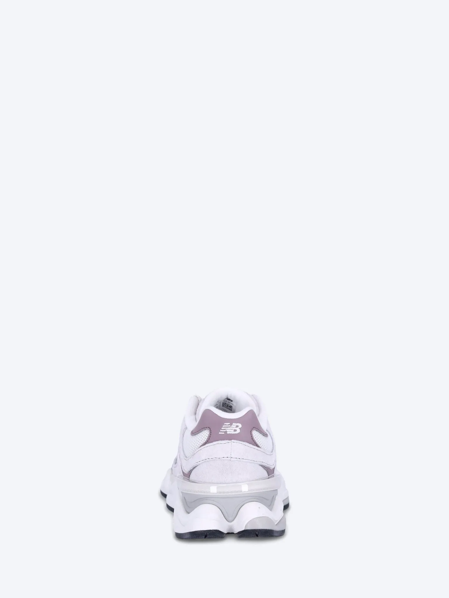 U9060eej sneakers